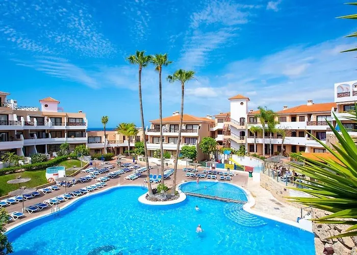 Azzurro Vibe With Ocean Sight In Heated Pool Complex - Tropical Dream Apartman