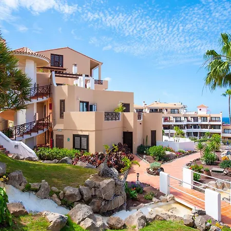 Appartamento Azzurro Vibe With Ocean Sight In Heated Pool Complex - Tropical Dream