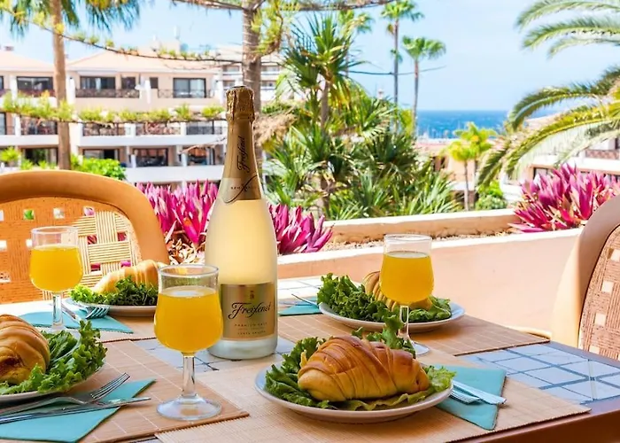 Azzurro Vibe With Ocean Sight In Heated Pool Complex - Tropical Dream *